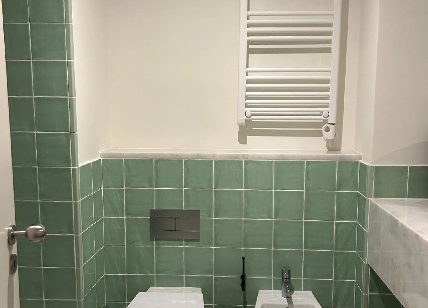 홈스테이 Santa Justa Bedroom Shared Wc 리스본